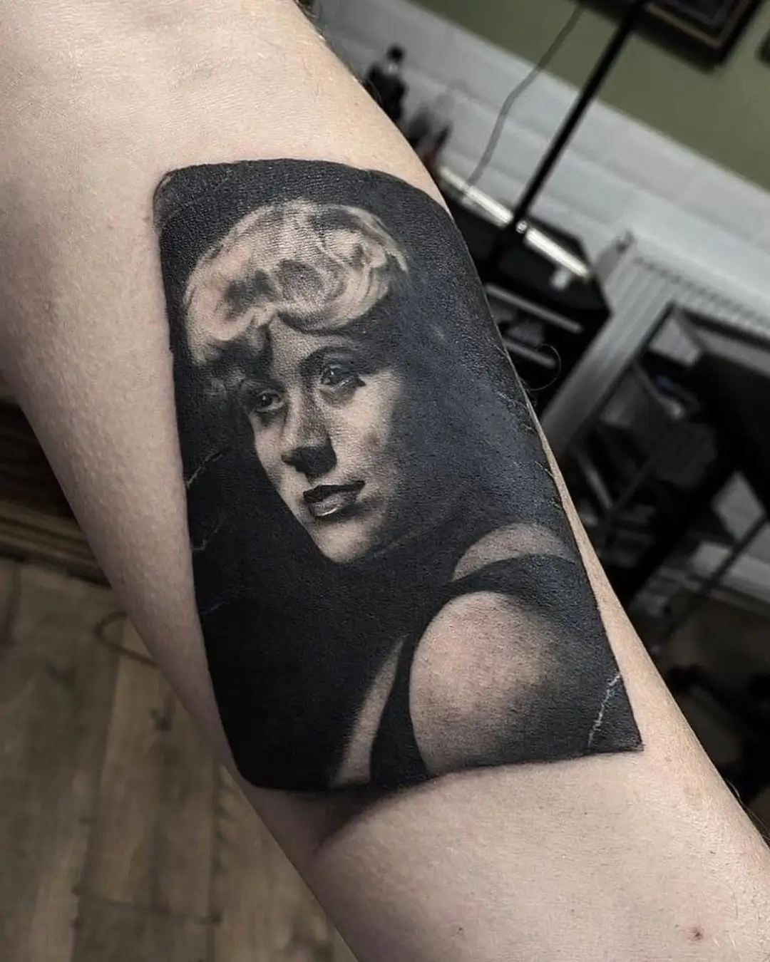 woman portrait black and grey tattoo